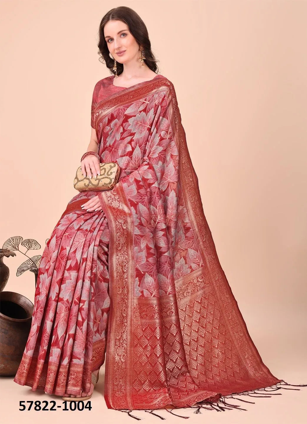 Red Cotton Woven Festive-Wear Handloom Saree