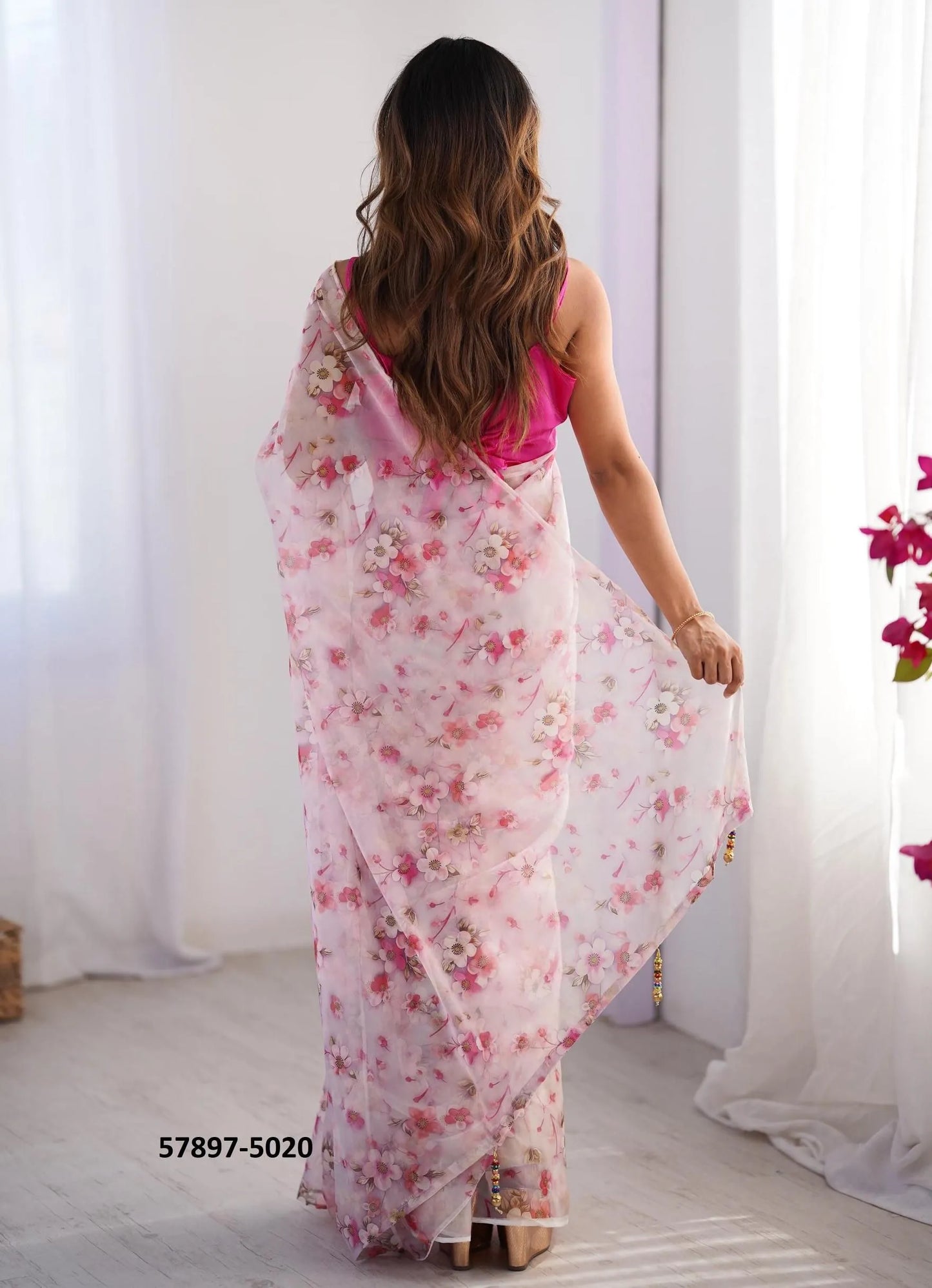 White Organza Fashionable Saree For Kitty-Parties
