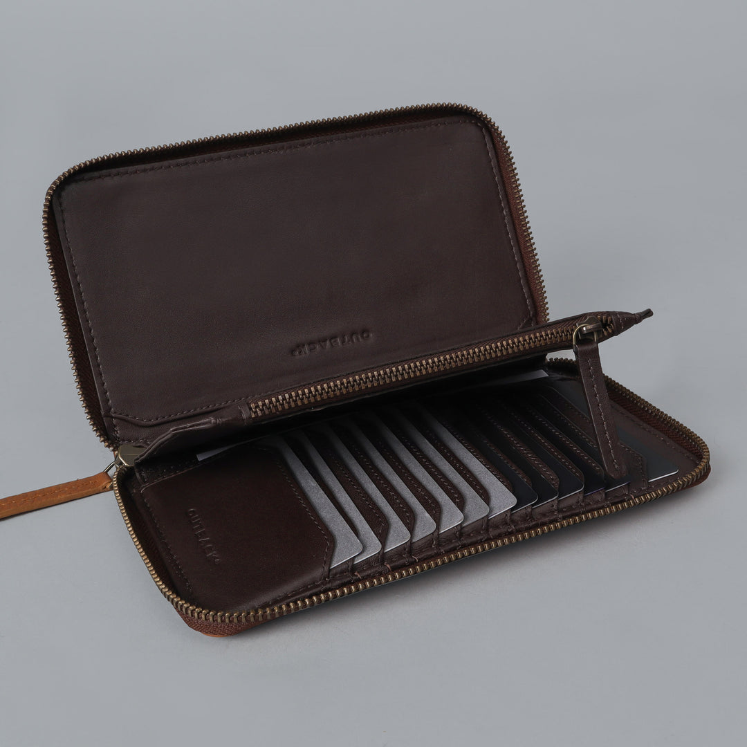 World Traveler Wallet