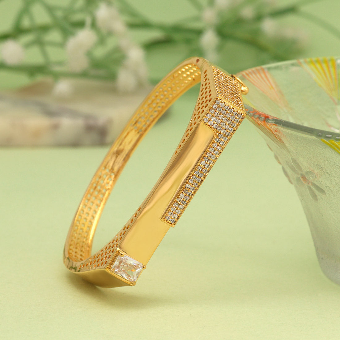 White Color American Diamond Bracelet