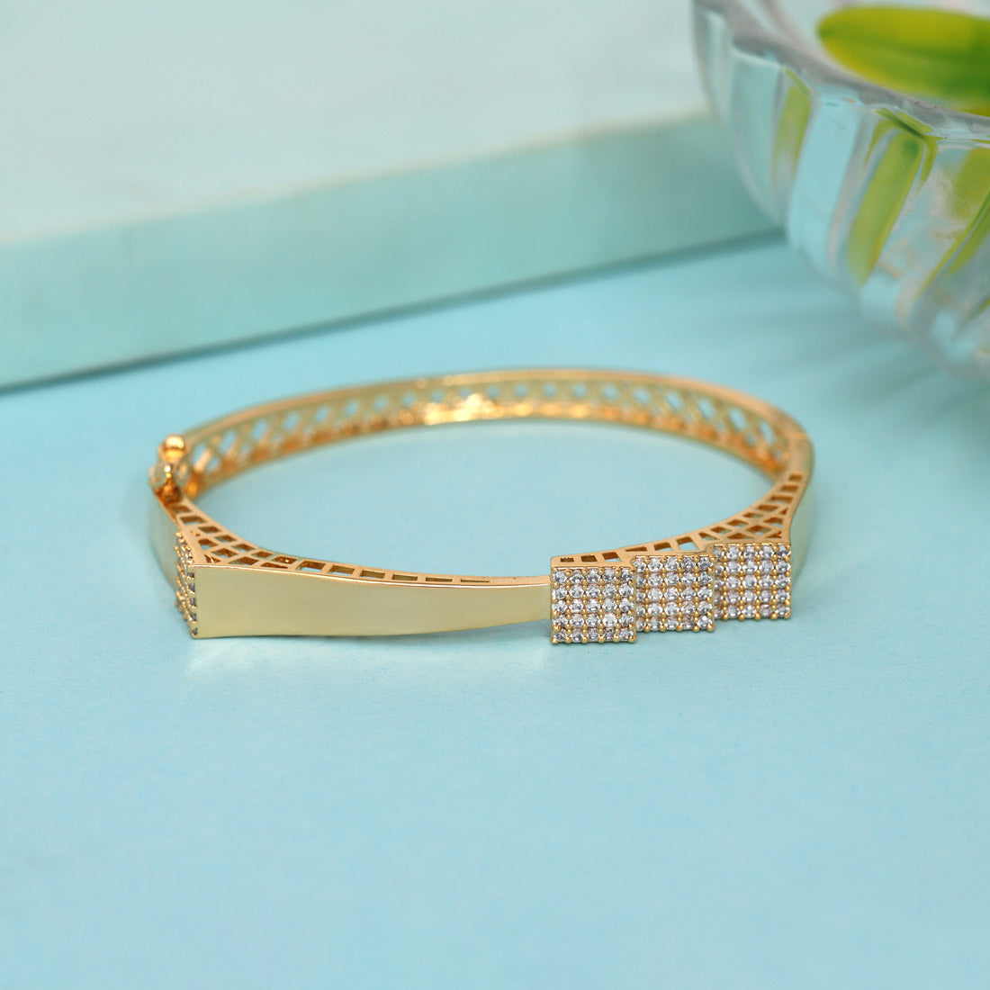 White Color American Diamond Bracelet