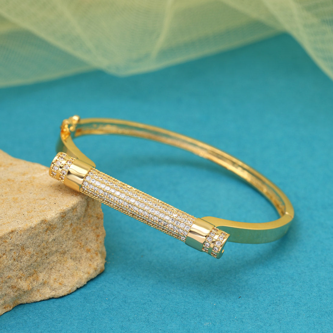 White Color American Diamond Bracelet