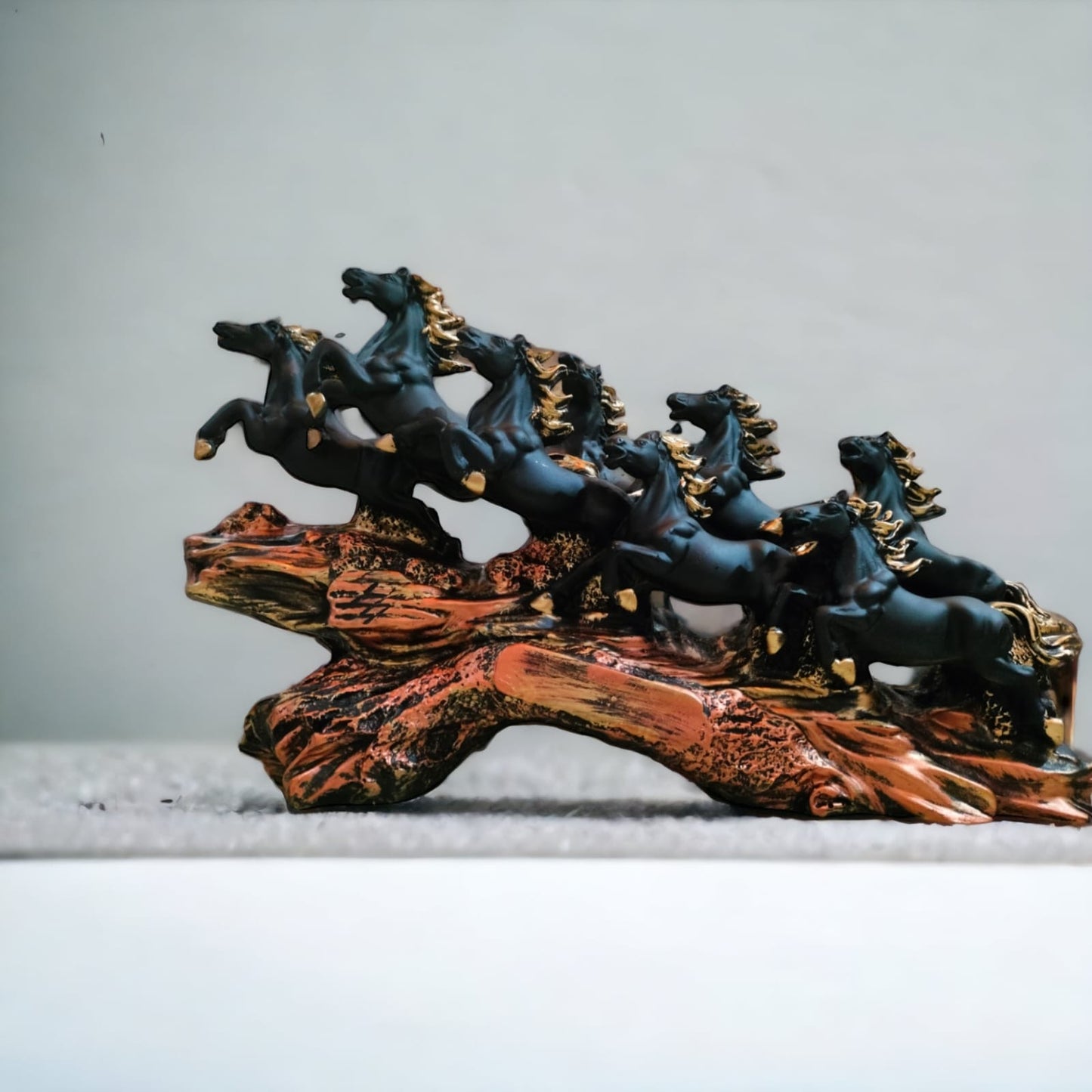 8 Horse