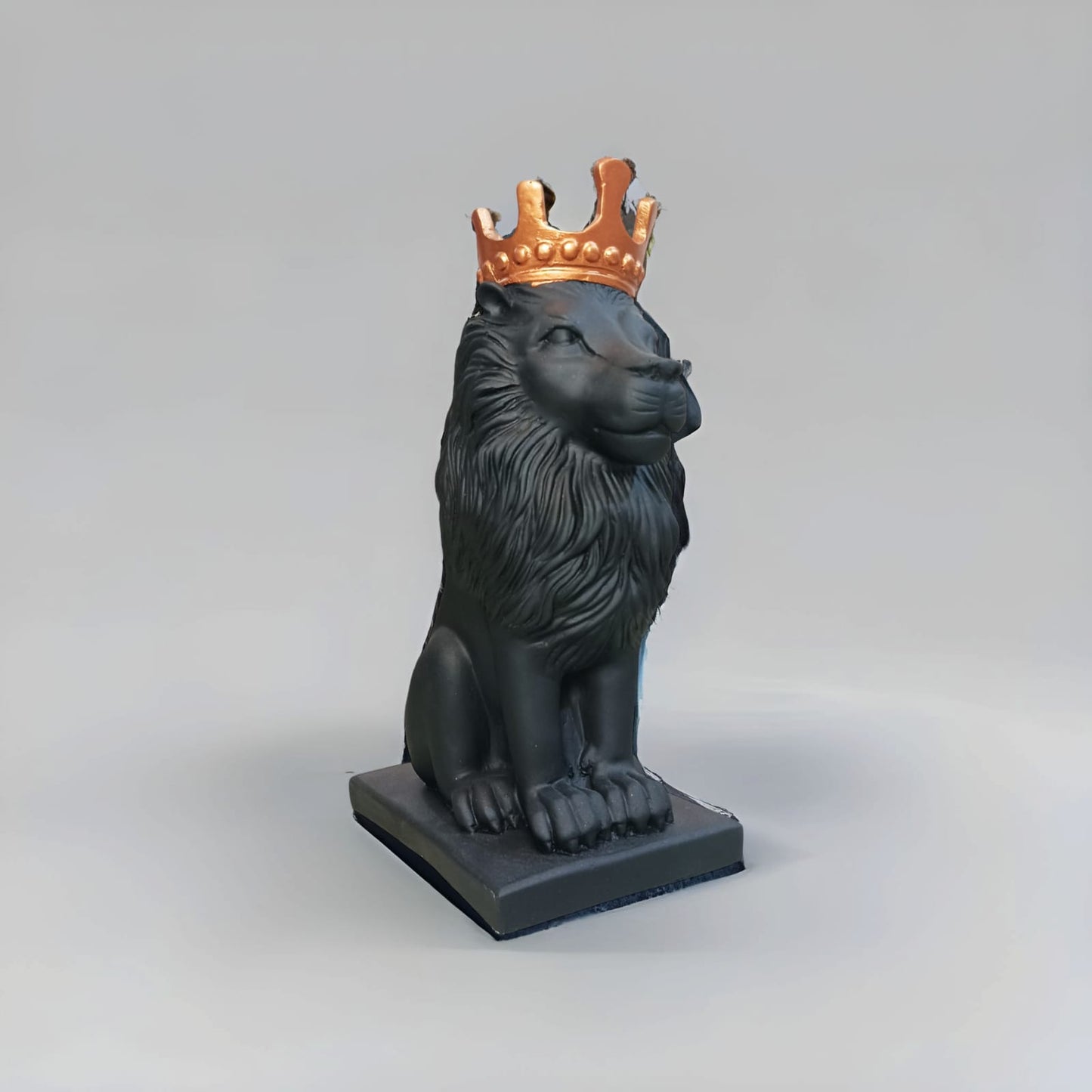 Crown Lion ( Black)