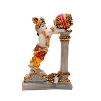 Standing Makhan Chor