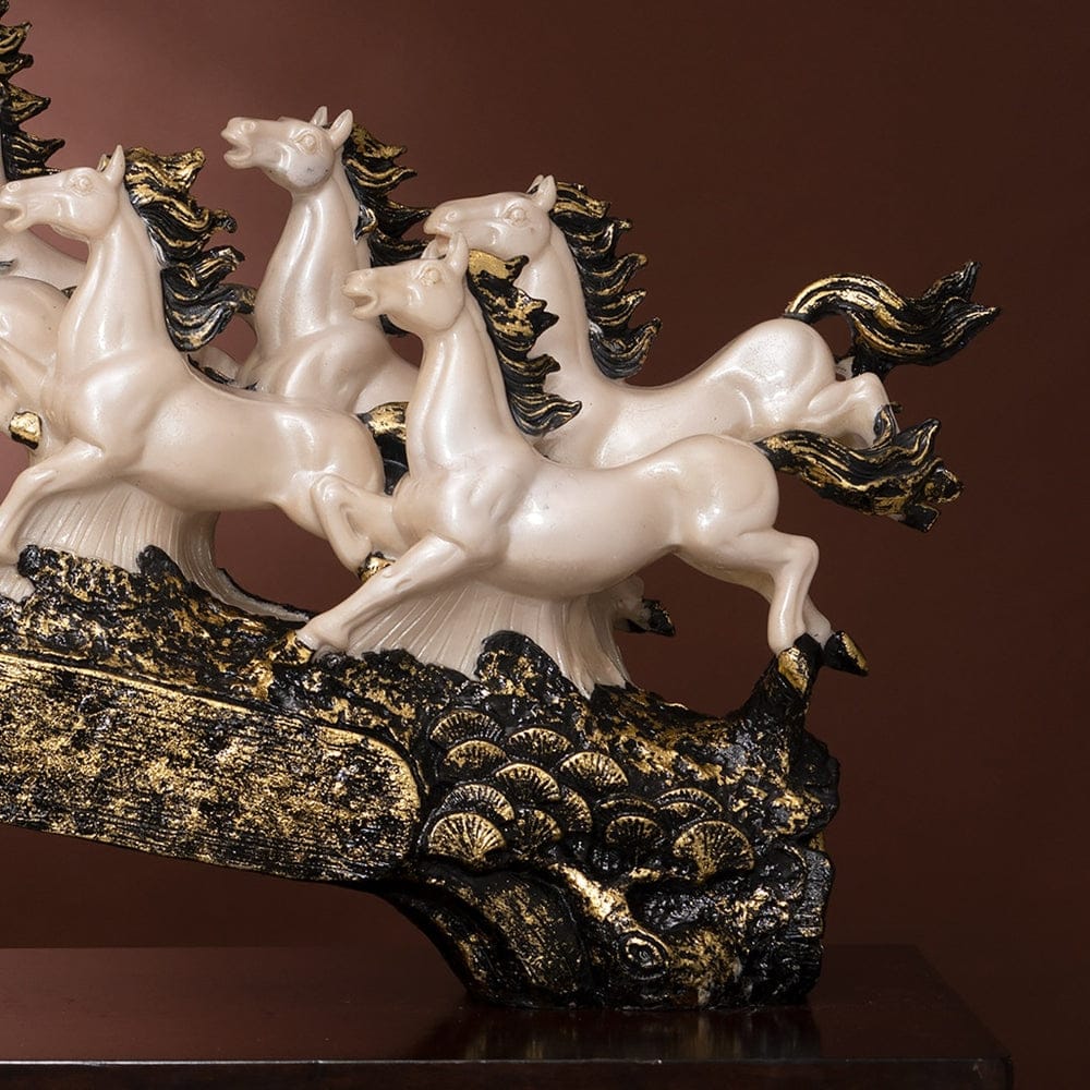 7 Running Horse