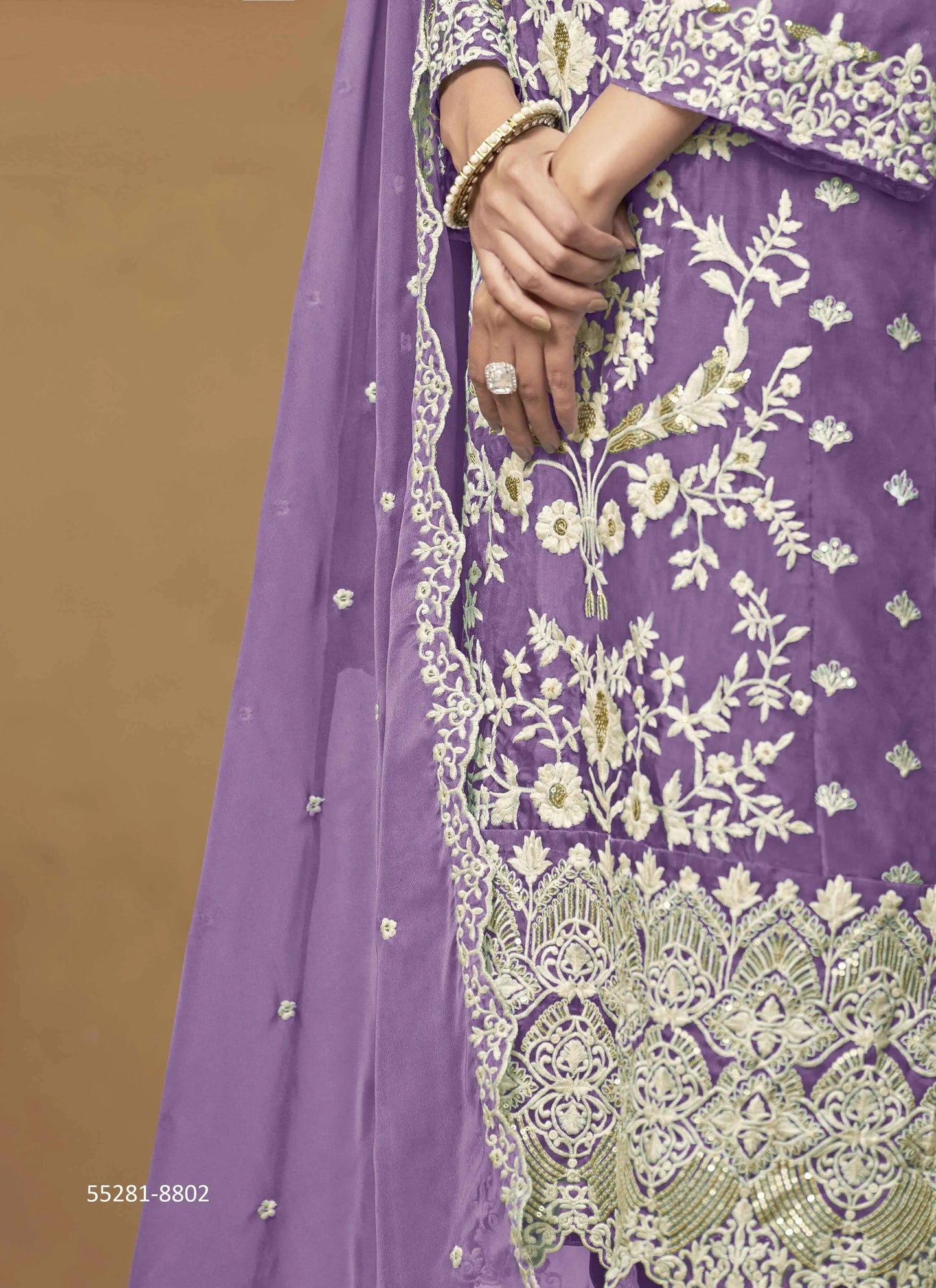 Lavender Organza Thread-Work Festive-Wear Organza-Dupatta Readymade Salwar Kameez