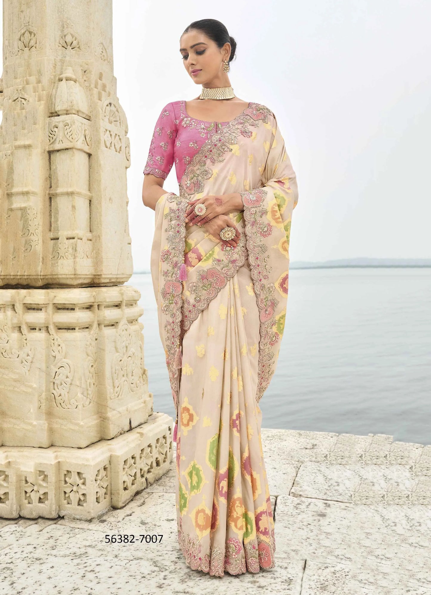 White Viscose Tissue Silk Handworked Wedding-Wear Saree