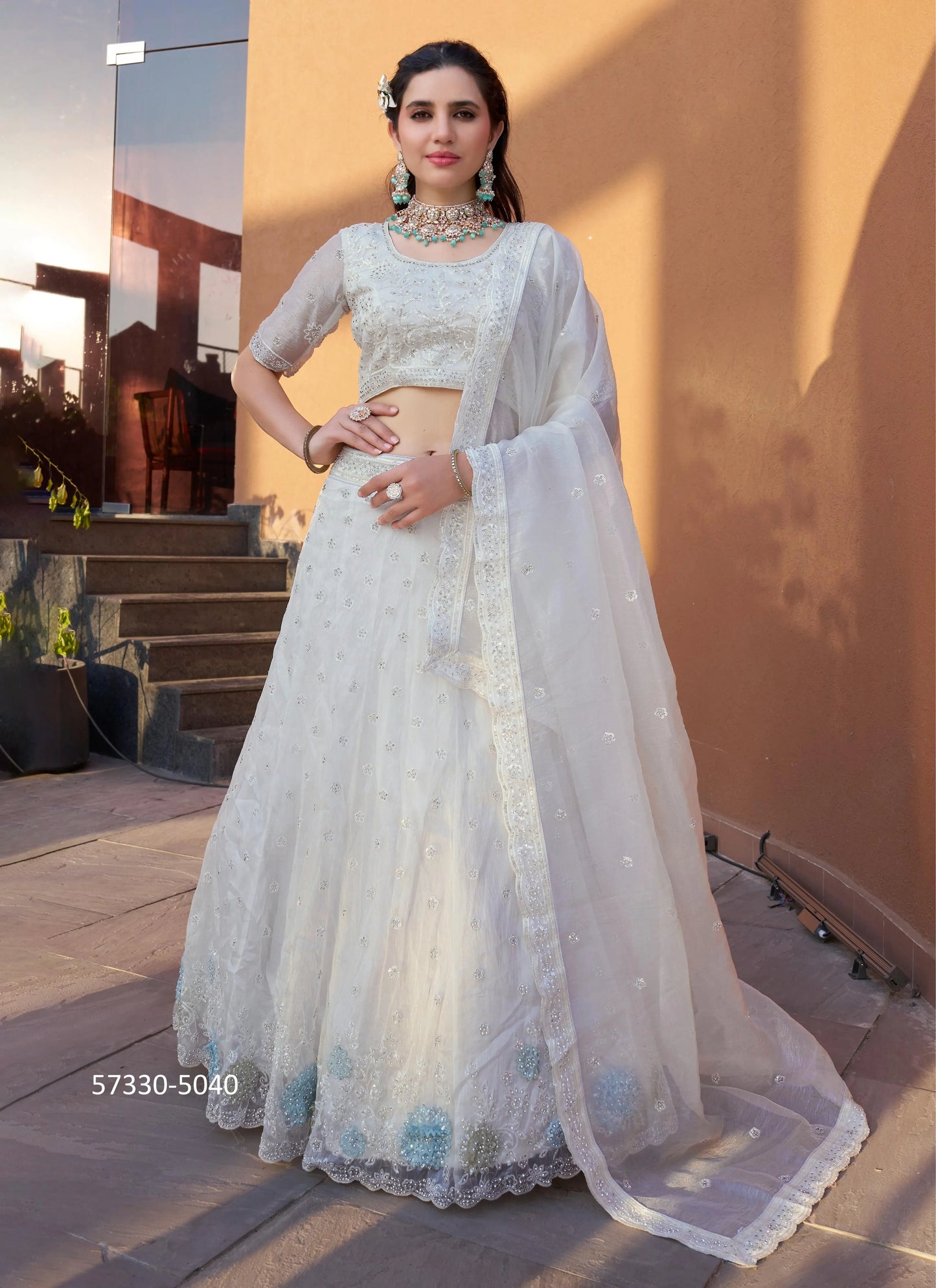 White Organza Handworked Wedding-Wear Bridal Lehenga Choli