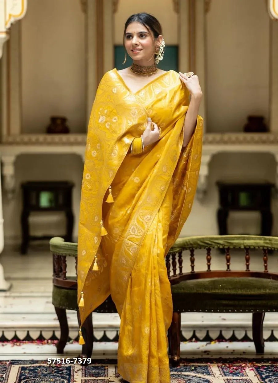 Yellow Silk Woven Jacquard Saree For Traditional / Religious-Occasions