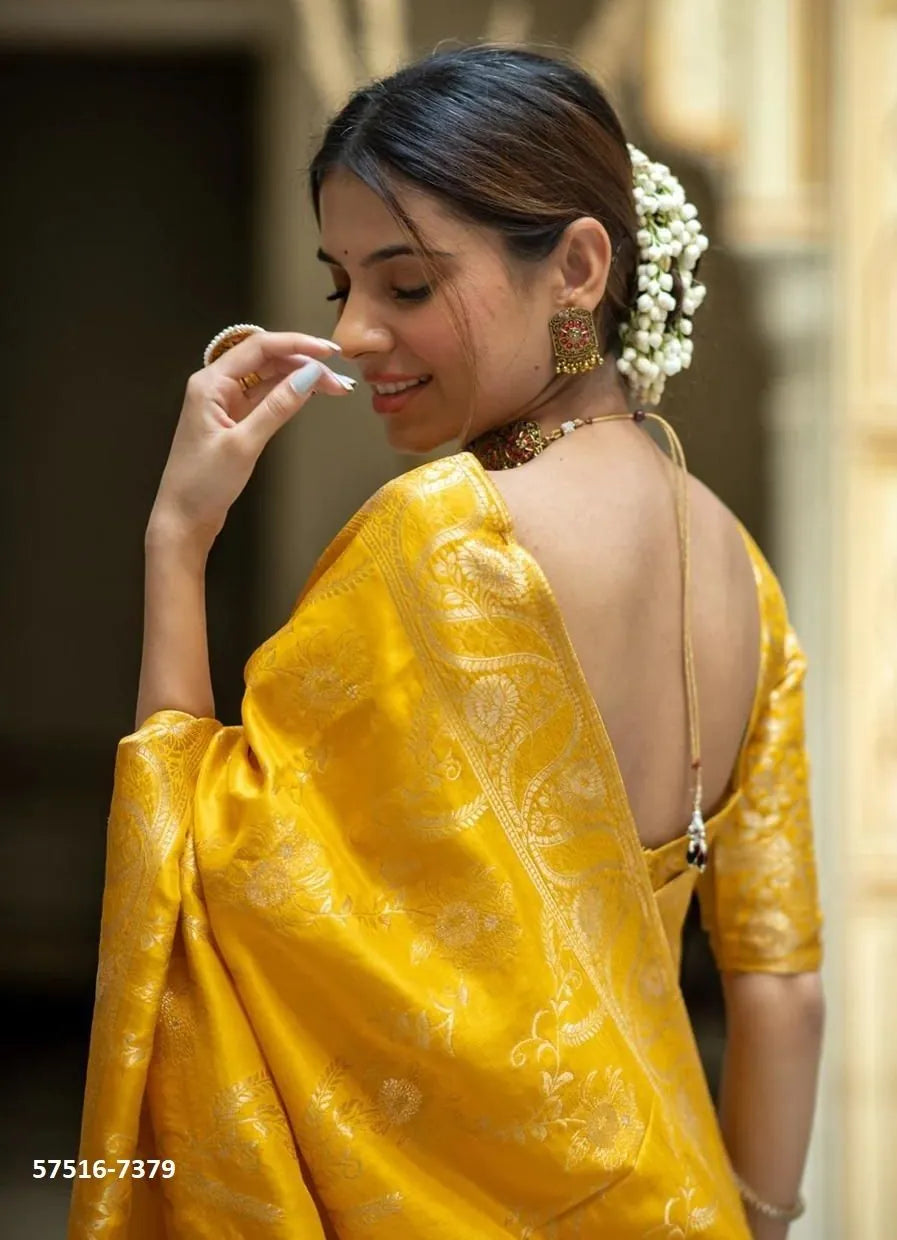Yellow Silk Woven Jacquard Saree For Traditional / Religious-Occasions