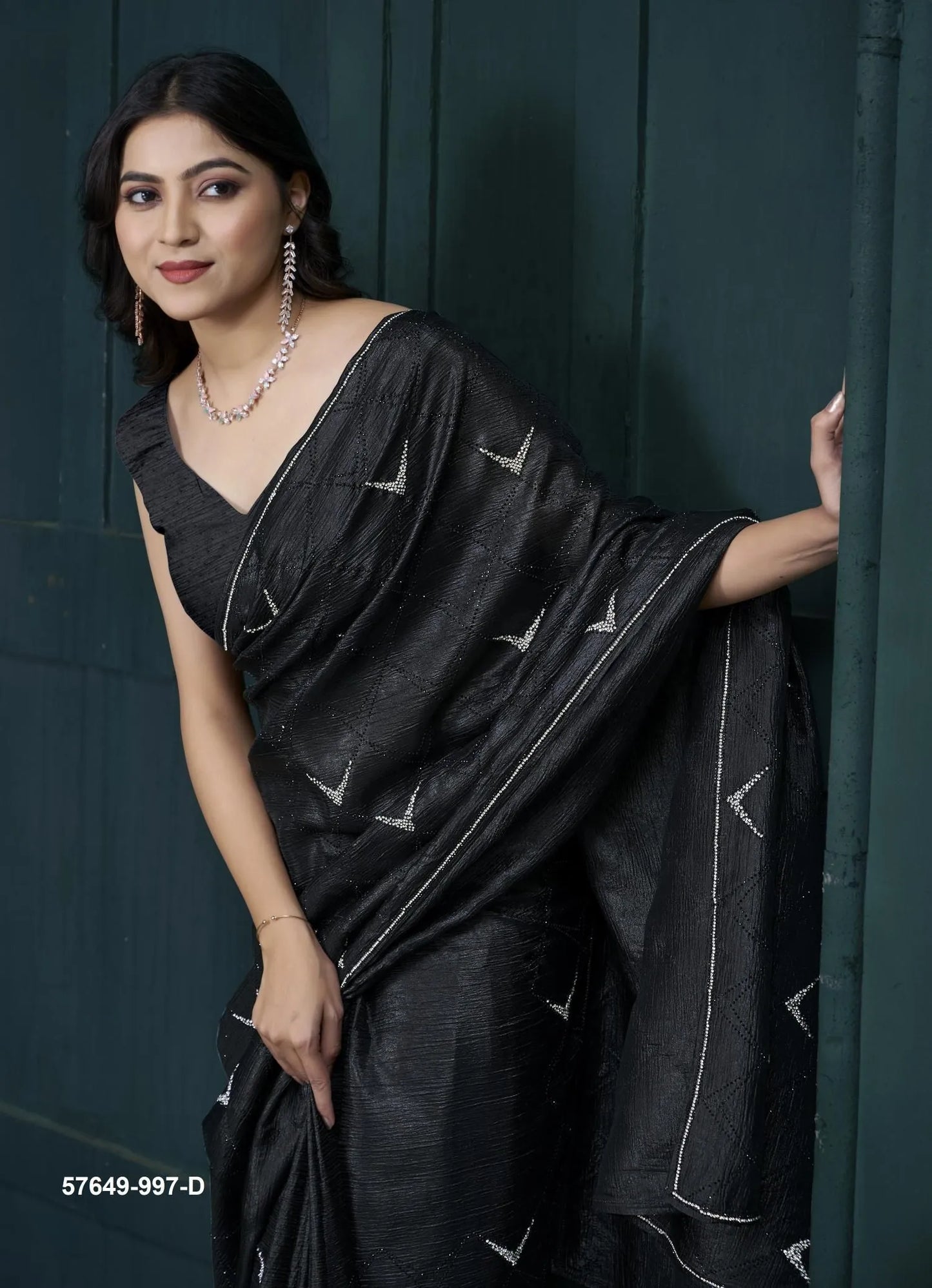 Black Crape Silk Zarkan-Work Party-Wear Beautiful Saree
