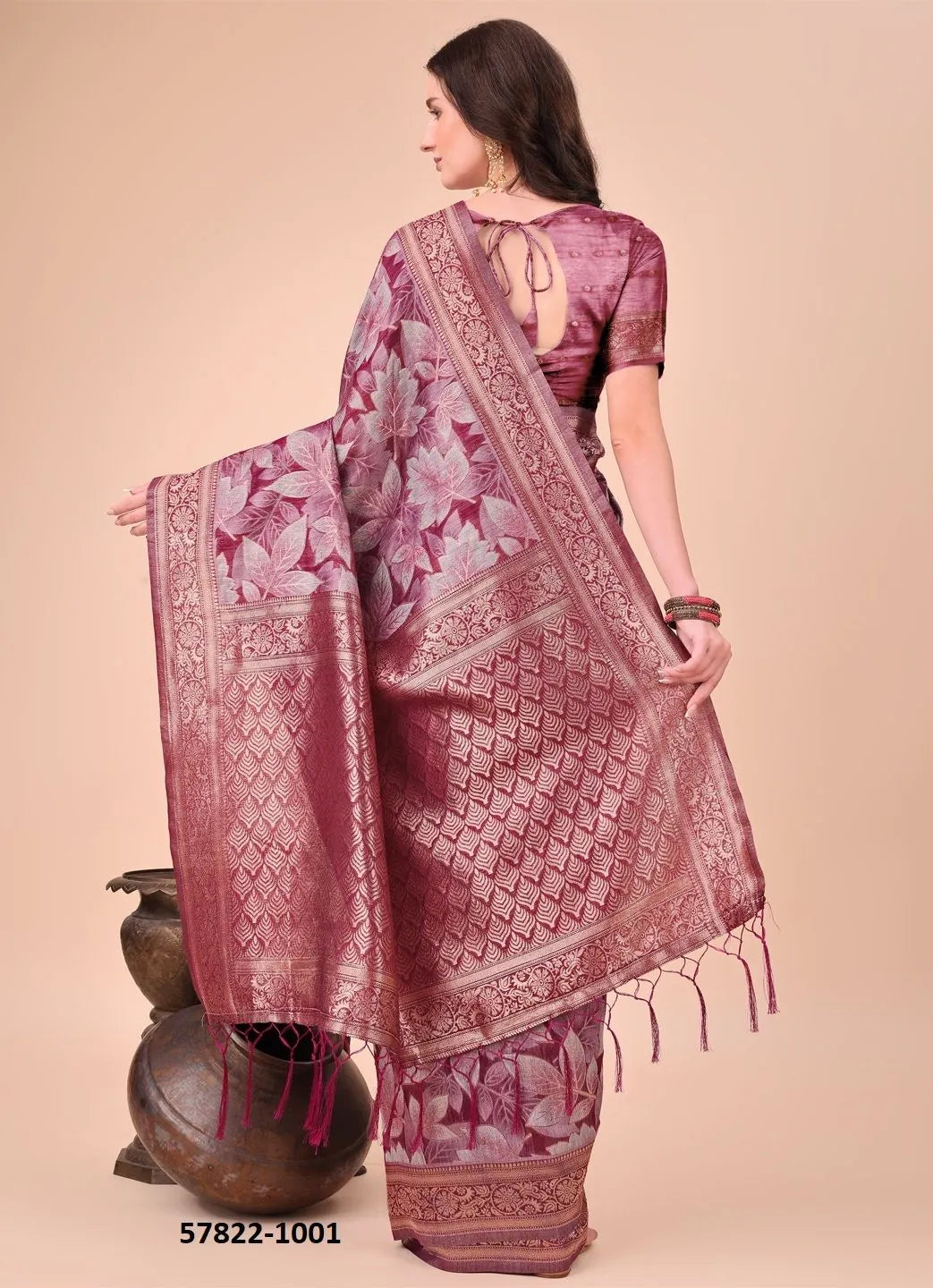 Wine Cotton Woven Festive-Wear Handloom Saree