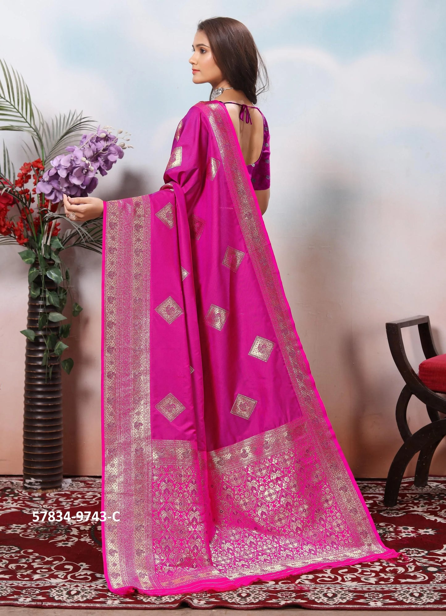 Magenta Silk Woven Jacquard Saree For Traditional / Religious-Occasions