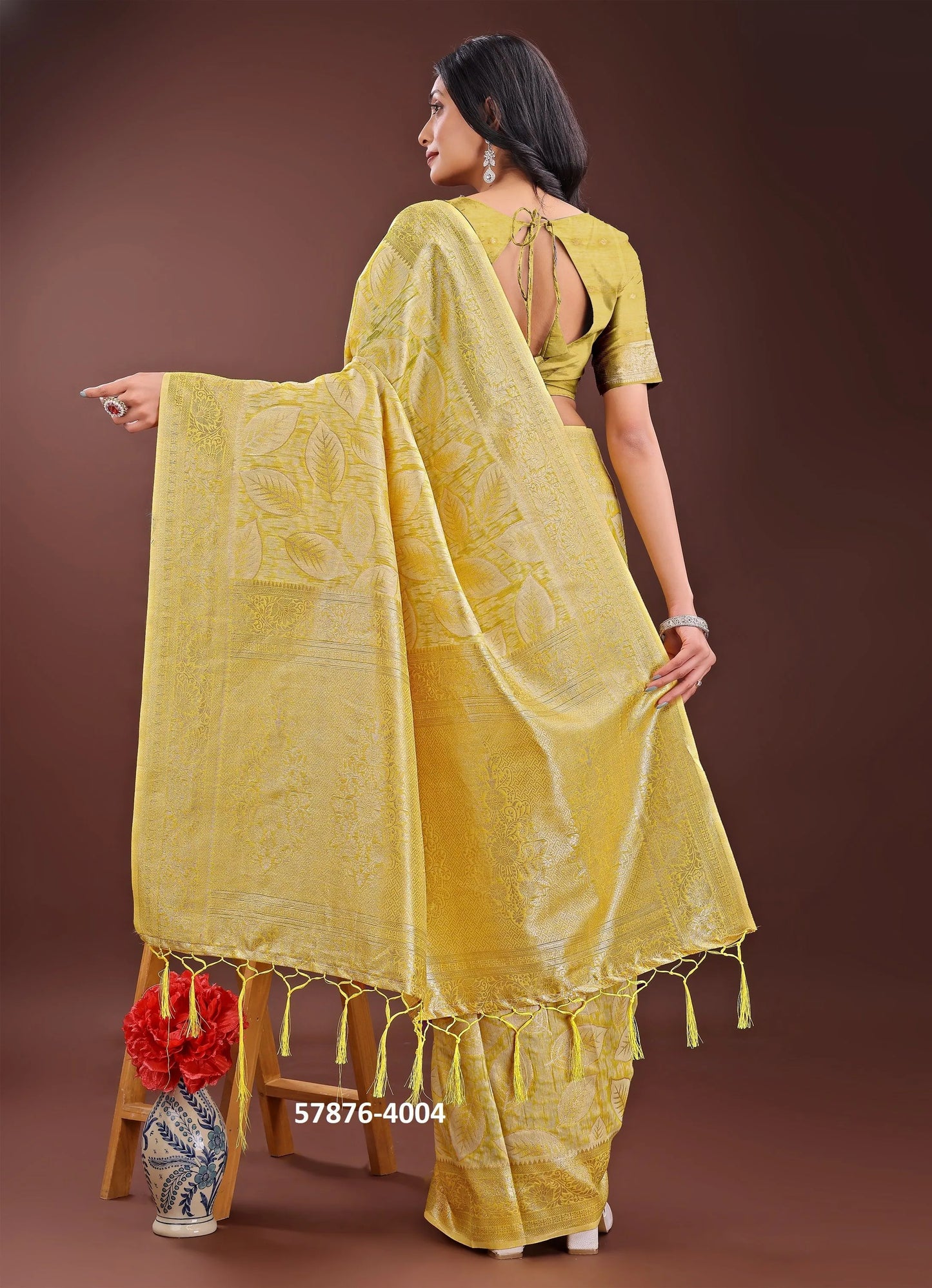 Yellow Cotton Woven Evening-Wear Handloom Saree