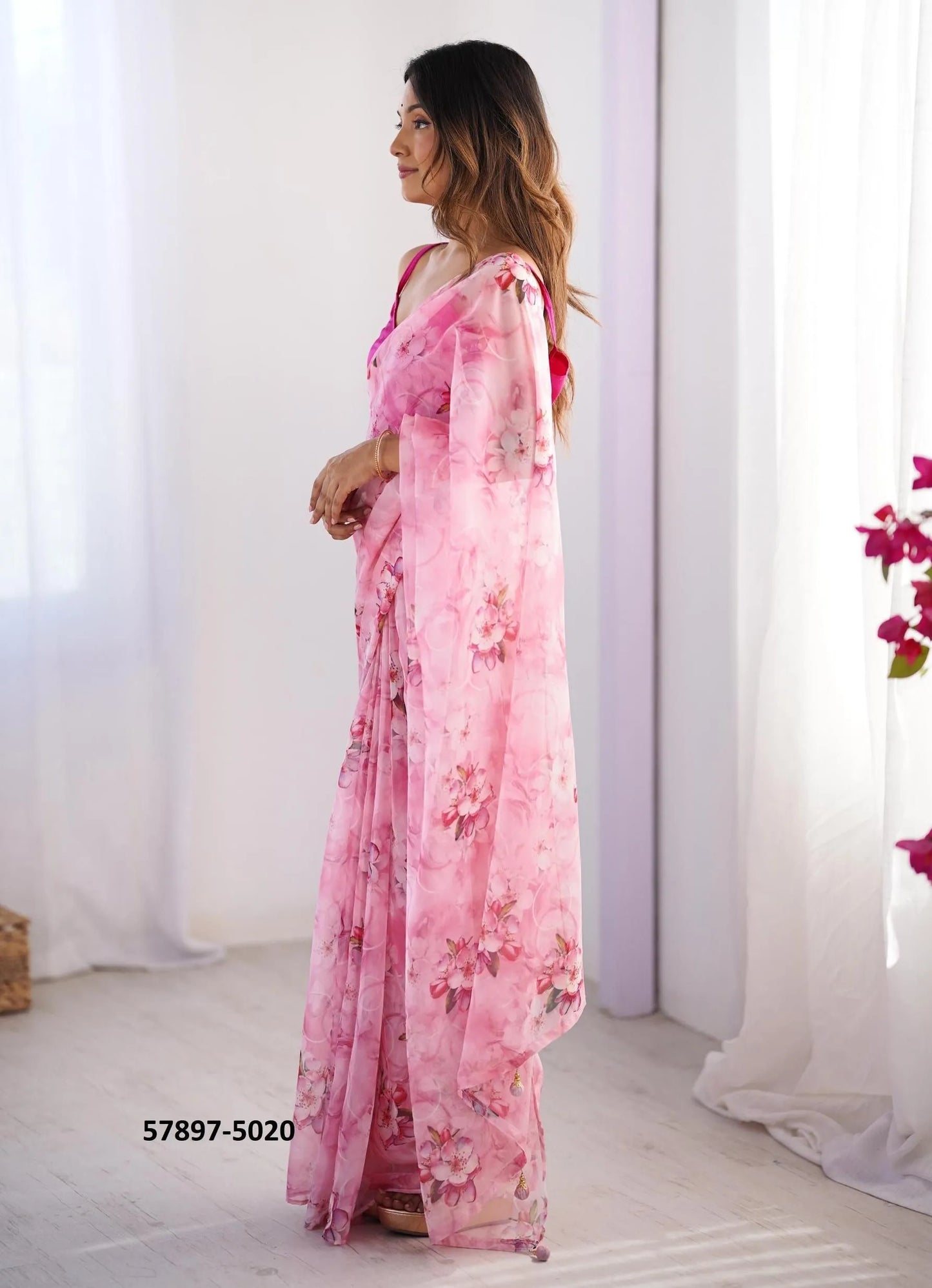 White Organza Fashionable Saree For Kitty-Parties