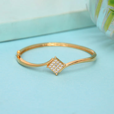 White Color American Diamond Bracelet