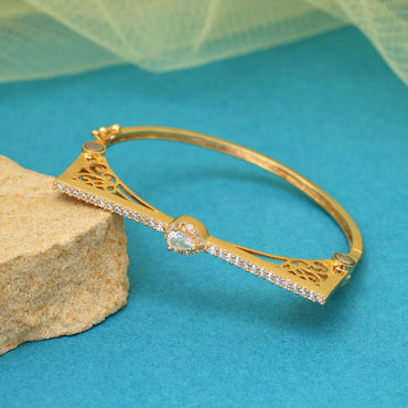 White Color American Diamond Bracelet
