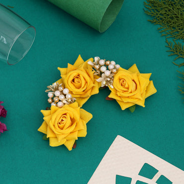 Yellow Color Rose Flower Gajra For Women Hair Pin