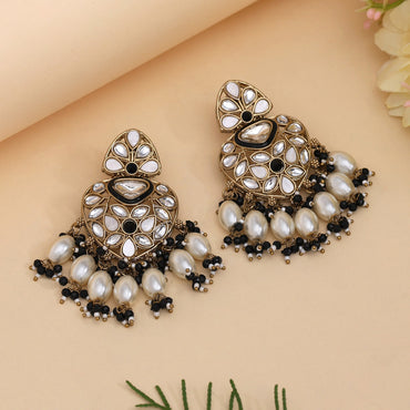 Black Color Kundan Earrings