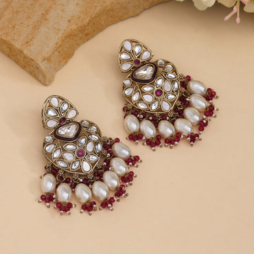 Magenta Color Kundan Earrings