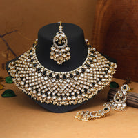 Black Color Kundan Necklace Set