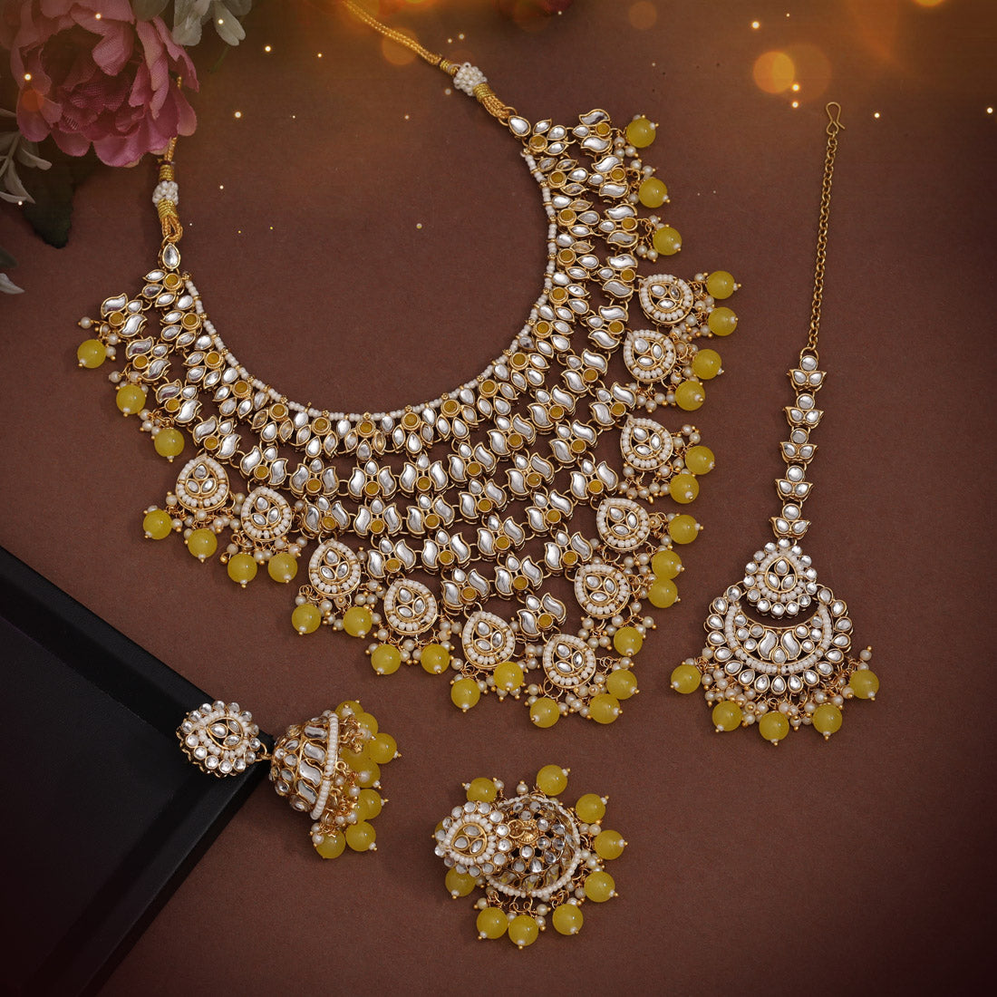 Yellow Color Kundan Necklace Set