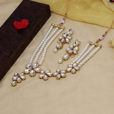 White Color Kundan Necklace Set