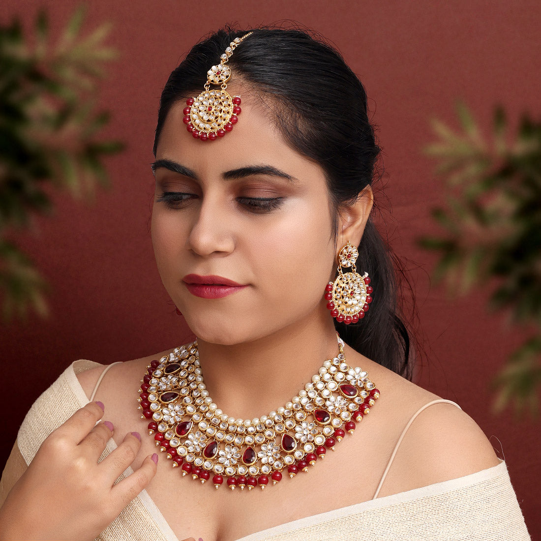 Maroon Color Kundan Necklace Set