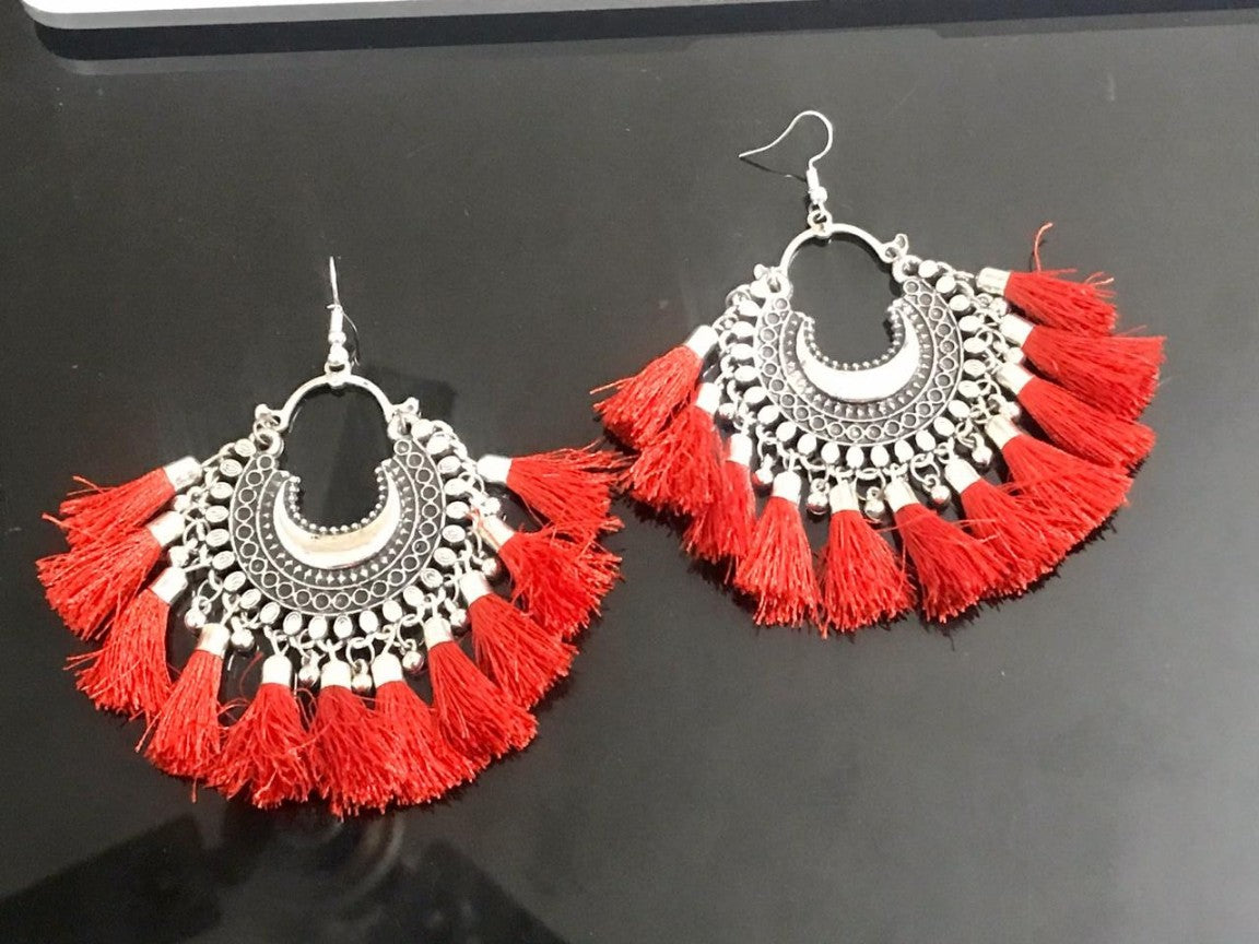 Tribal Design Fusion Chandbali Shaped Green Tassel Light