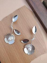 Premium quality brass earring