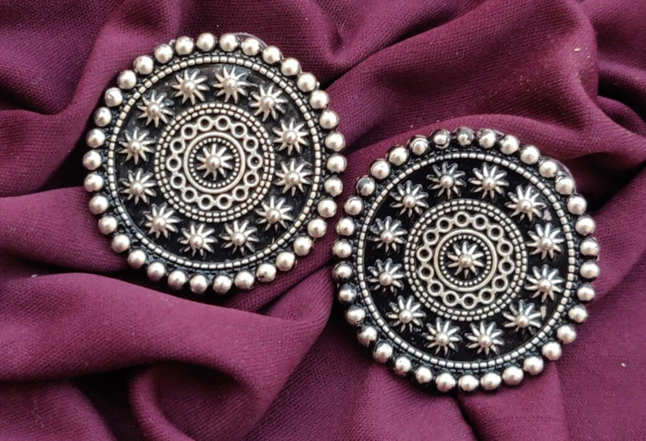 Premium Quality Oxidized Silver Light weight Stud Earring