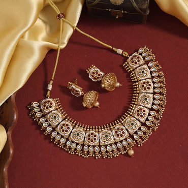 Rani & Green Color Matte Gold Rajwadi Temple Necklace Set